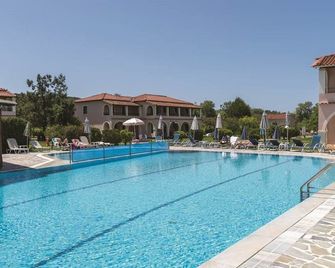 Kamari Apartments - Acharavi - Pool