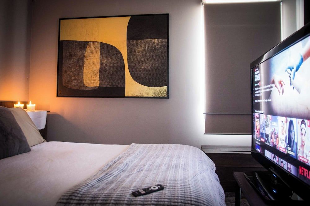 Cozy Outdoor Bath Hideaway 5min From Cbd - כרייסטצ'רץ' - חדר שינה