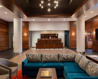 Four Points by Sheraton Richmond - Richmond - Lobby