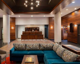 Four Points by Sheraton Richmond - Richmond - Lounge