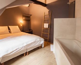 Le Coursarlon - Bourges - Bedroom