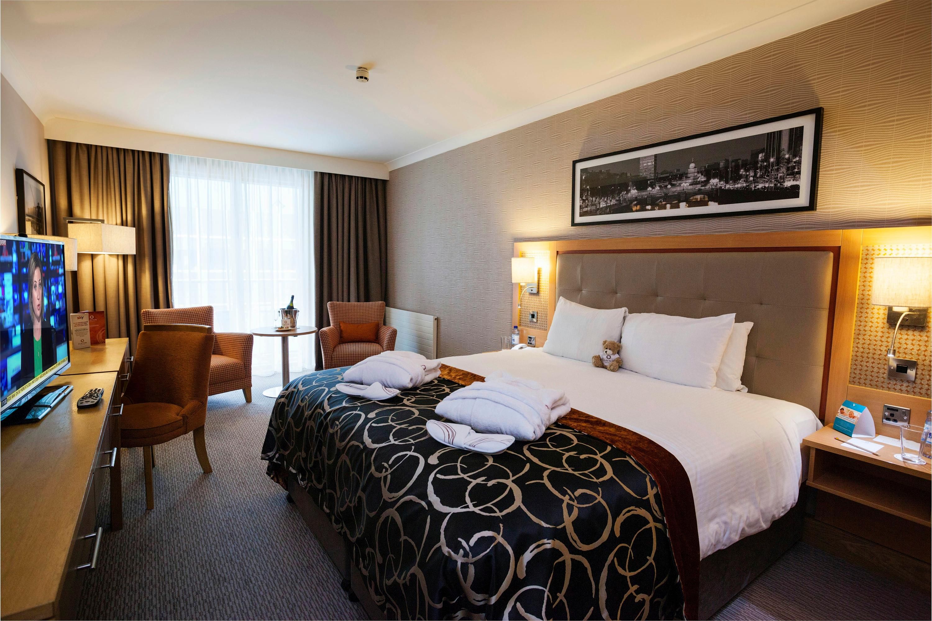 Clayton Hotel Cardiff Lane ab CHF Hotels in Dublin KAYAK