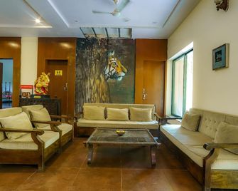 Jharna Resort Navegaongate Tadoba - Chandrapur - Lobby
