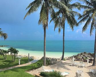 Sunny Condo - Steps to the Beach - Key Colony Beach - Heated Pool - Key Colony Beach - Spiaggia