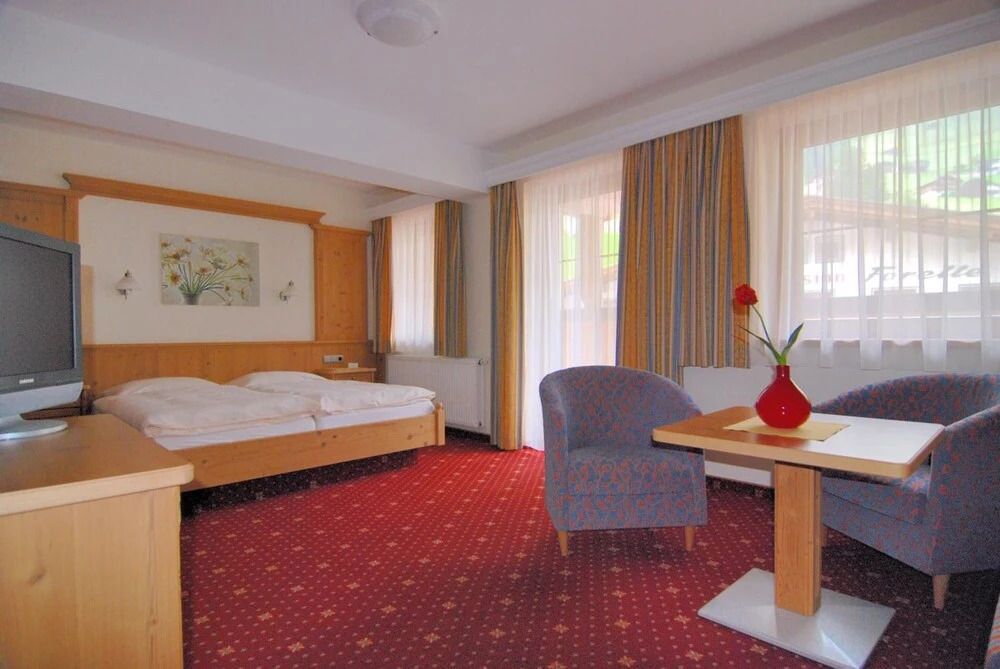 Hotel Garni Forelle - Tux - חדר שינה