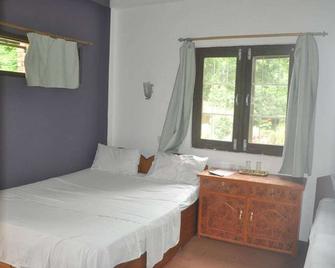 Tigertops Elephant Camp - Kawasoti - Habitación