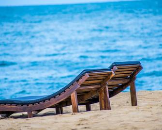 Omeesha Beach Hotel - Kalpitiya - Playa