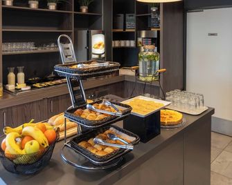 easyHotel Paris Charles de Gaulle Villepinte - Tremblay-en-France - Buffet