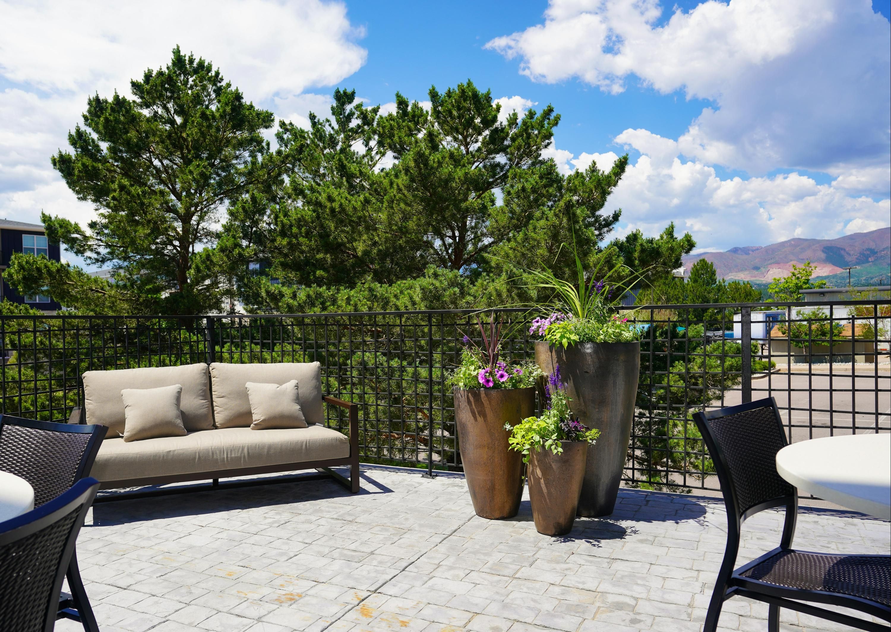 Hampton Inn by Hilton Colorado Springs I-25 Central - Colorado Springs - Patio