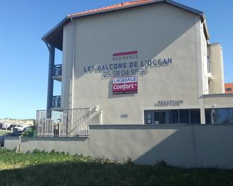 Lagrange Vacances Les Balcons de l'Océan - Biscarrosse - Building
