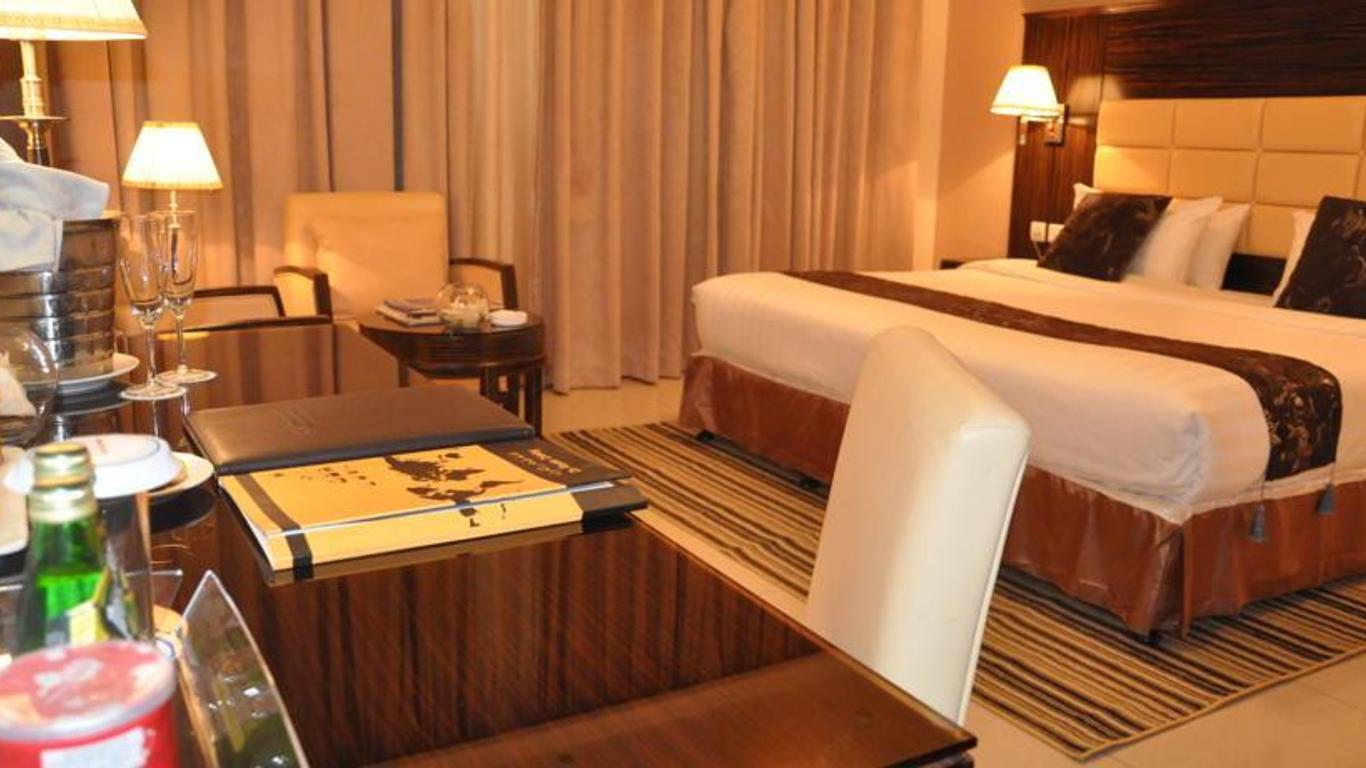 Fortune Royal Hotel