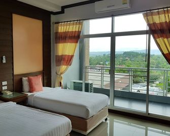Breeze Hill Resort - Khao Kho - Schlafzimmer