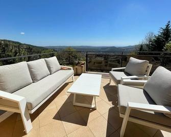 Beautifull Villa on the French Riviera Pool and Terrace - Spéracèdes - Balcón