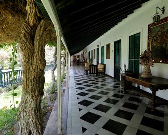 Hotel Majoro - Nazca - Building