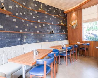 Treebo Olive Nest - Bombay - Restaurante