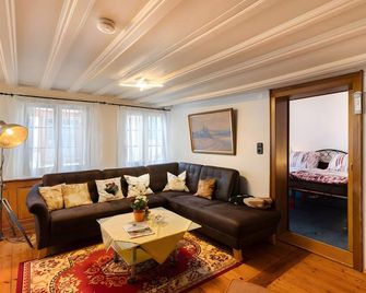 Ferienwohnung im Strumpfweberhaus - Schiltach - Sala de estar