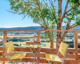 Le Nesk Ventoux - Hotel - Sault - Balkón