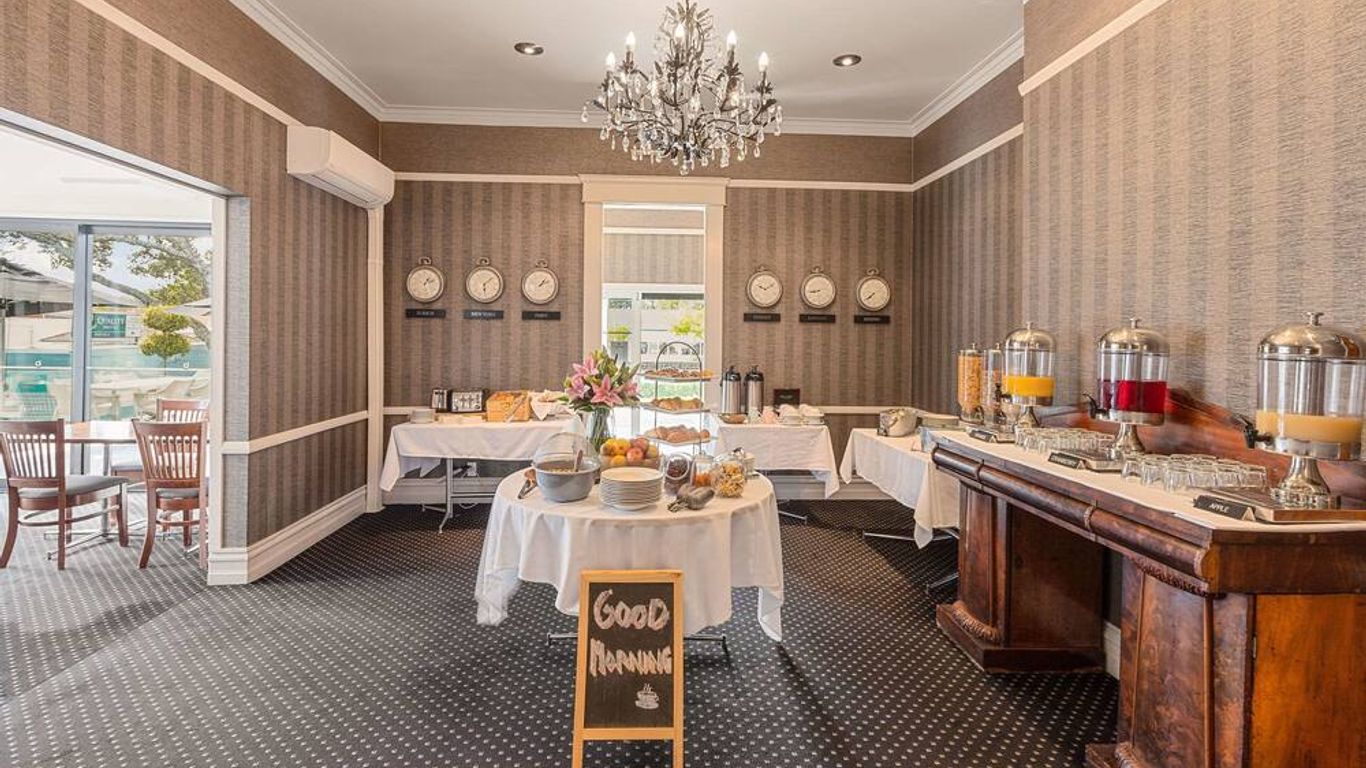 The Parnell Hotel & Conference Centre