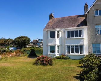 Windygates - Rhosneigr - Gebouw