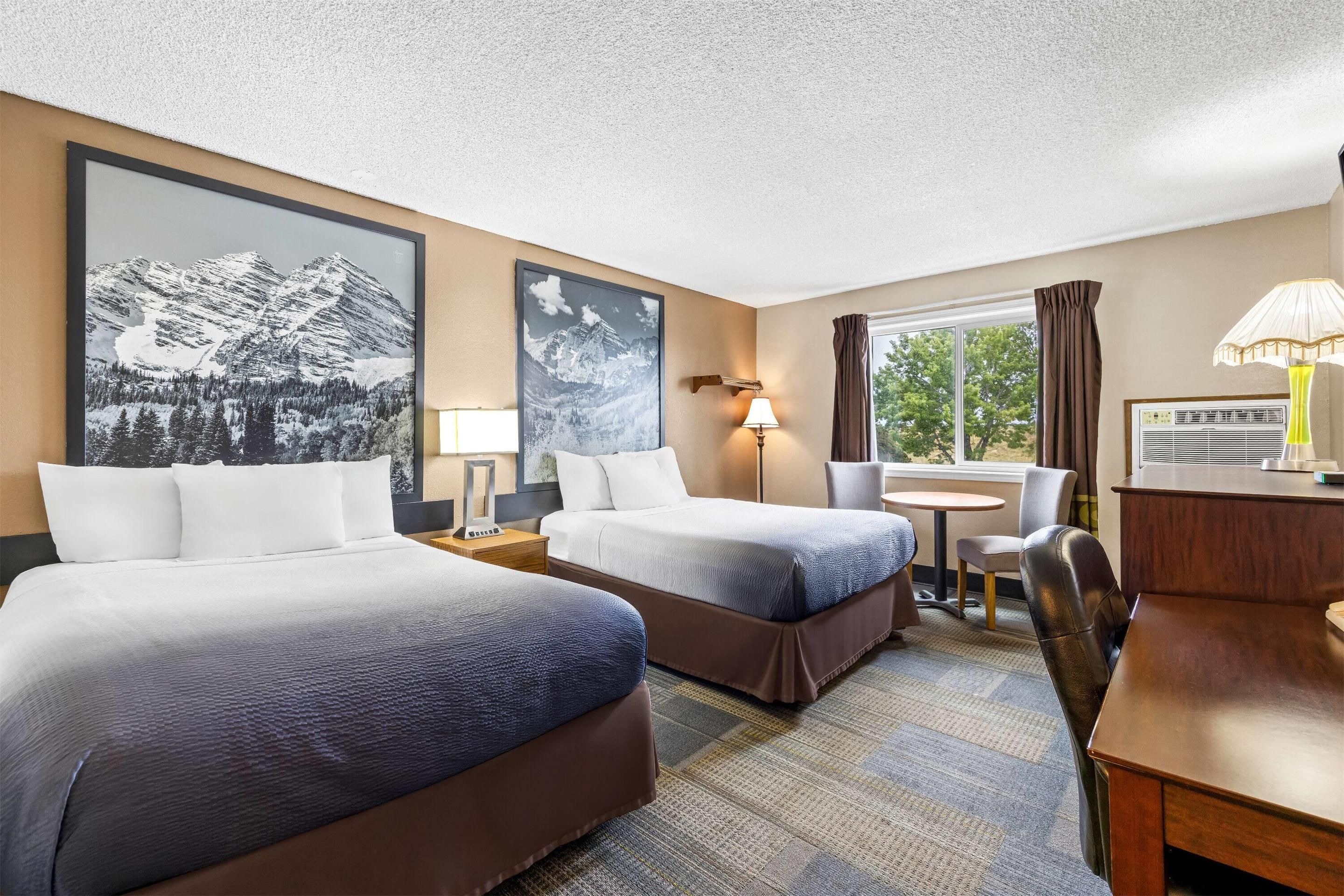 Super 8 by Wyndham Colorado Springs Peterson Space Force - קולרדו ספרינגס - חדר שינה