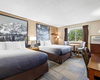 Super 8 by Wyndham Colorado Springs Peterson Space Force - Colorado Springs - Bedroom