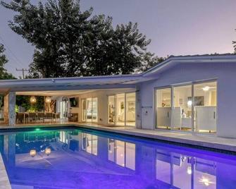 Lvs Cascada- Exclusive Offer W/ Golf/Pool/Hottub/Beach - Fort Lauderdale - Piscina
