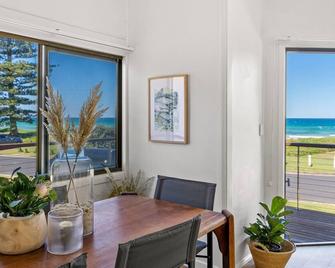 Surfside - Lennox Head - Ballina - Yemek odası