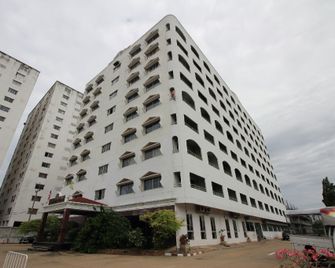 Diamond Place - Bangkok - Byggnad