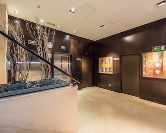 Hotel Mercader - Madrid - Reception