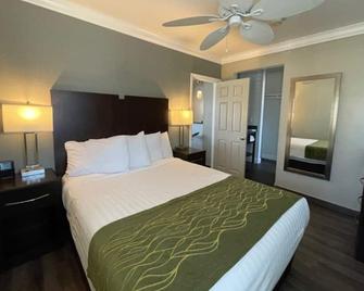 Hi View Inn & Suites - Manhattan Beach - Bedroom