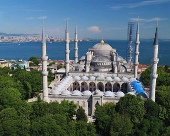 Skalion Hotel - Istanbul