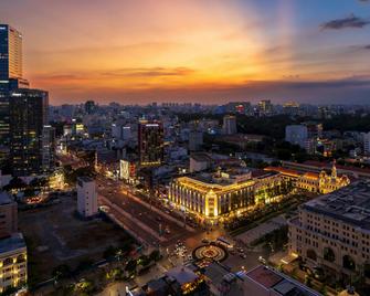 Sheraton Saigon Grand Opera Hotel - Ho Chi Minh City - Outdoor view
