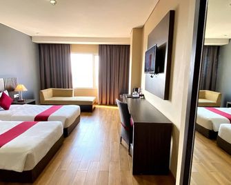 Merapi Merbabu Hotels Bekasi - Bekasi - Quarto