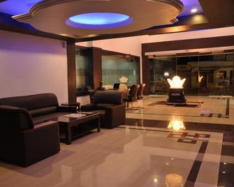 Clarks Inn, Badami - Badami - Ingresso