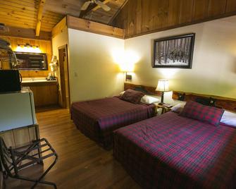 Black Bear Lodge Motel - Slade - Habitación