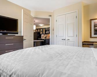 Candlewood Suites Alabaster - Alabaster - Bedroom