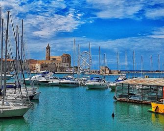 Le Marinelle Aff Trani - Trani - Vista esterna