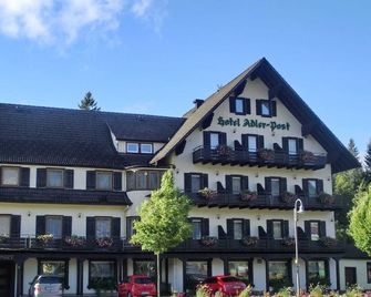Garni Hotel Adler Post - Baiersbronn - Building
