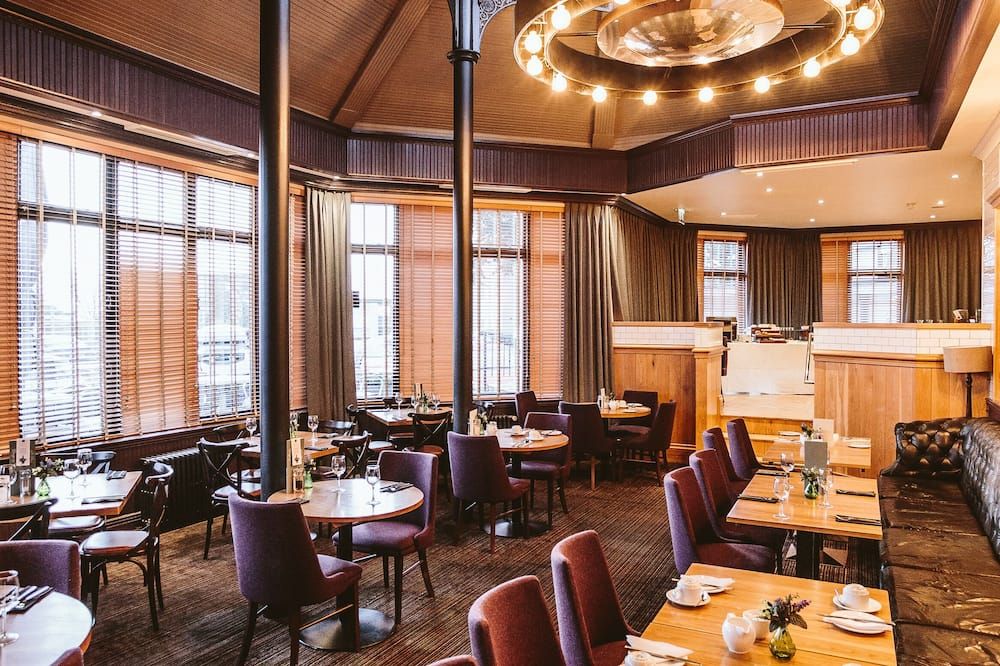 Palm Court Hotel - אברדין - מסעדה