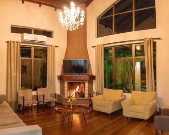 Hotel Pousada Kaster - Gramado - Living room