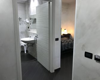 Hotel Toscano - Tarsia - Bathroom