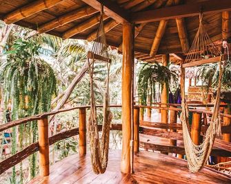 Balsa Surf Camp - Montañita (Guayas) - Balcony