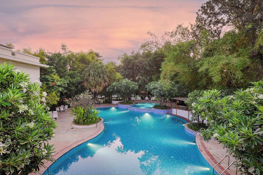 Club Mahindra Golden Landmark, Mysuru - מיסור - בריכה