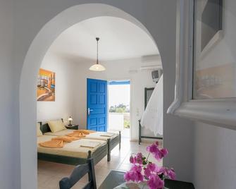 Firoa Studios - Donoussa - Habitación
