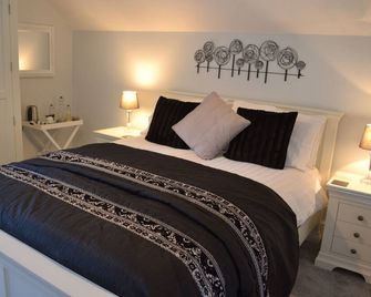 Coed-y-Fron - בטווס אי קואד - חדר שינה