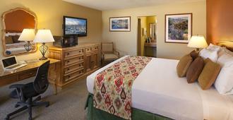 Sandpiper Lodge - Santa Barbara - Schlafzimmer