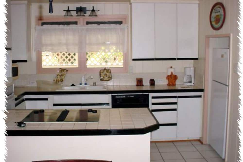Great Home Large Families - Honolulu - Kitchen