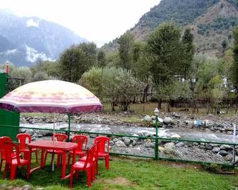Grand Heritage Resort - Pahalgam - Patio