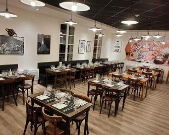 Le Nesk Ventoux - Hotel - Sault - Restaurant