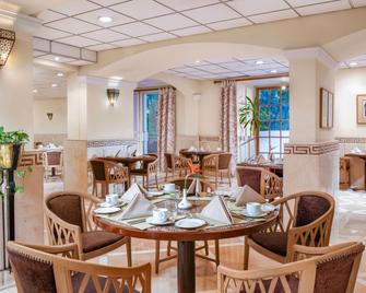 فندق بافيلون وينتر الأقصر - الأقصر - مطعم